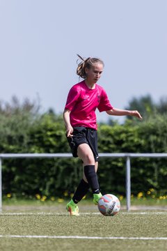 Bild 116 - B-Juniorinnen Pokalfinale SV Henstedt Ulzburg - SG Holstein Sued : 2:0